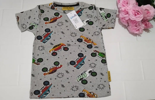 BOYS T SHIRT