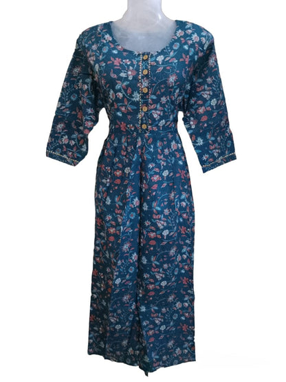 MATG7- Maternity/Feeding gown